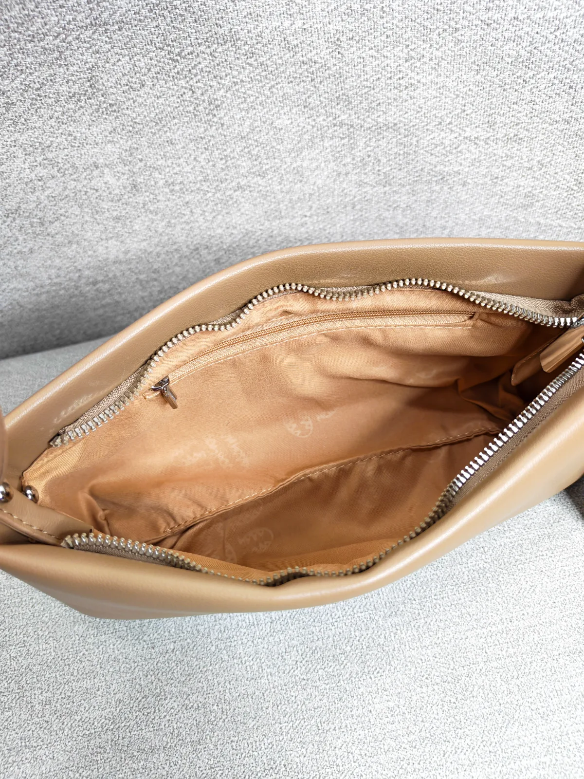 Baguette Bag view 7
