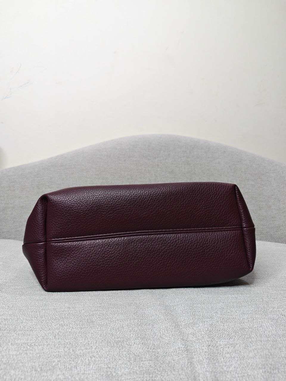 Litchi Pattern Shoulder Bag view 9