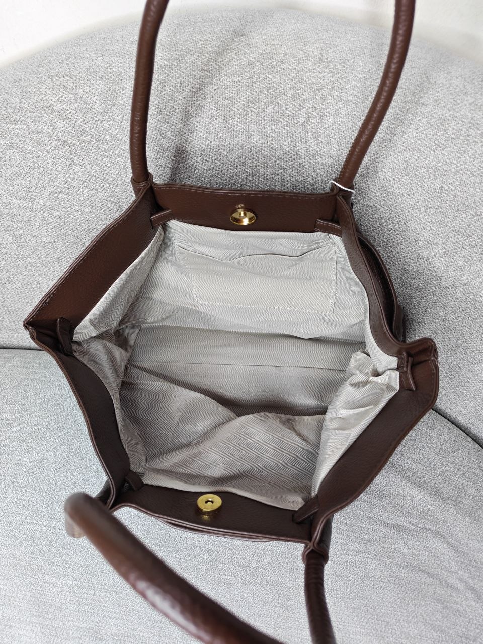 Litchi Pattern Shoulder Bag view 16